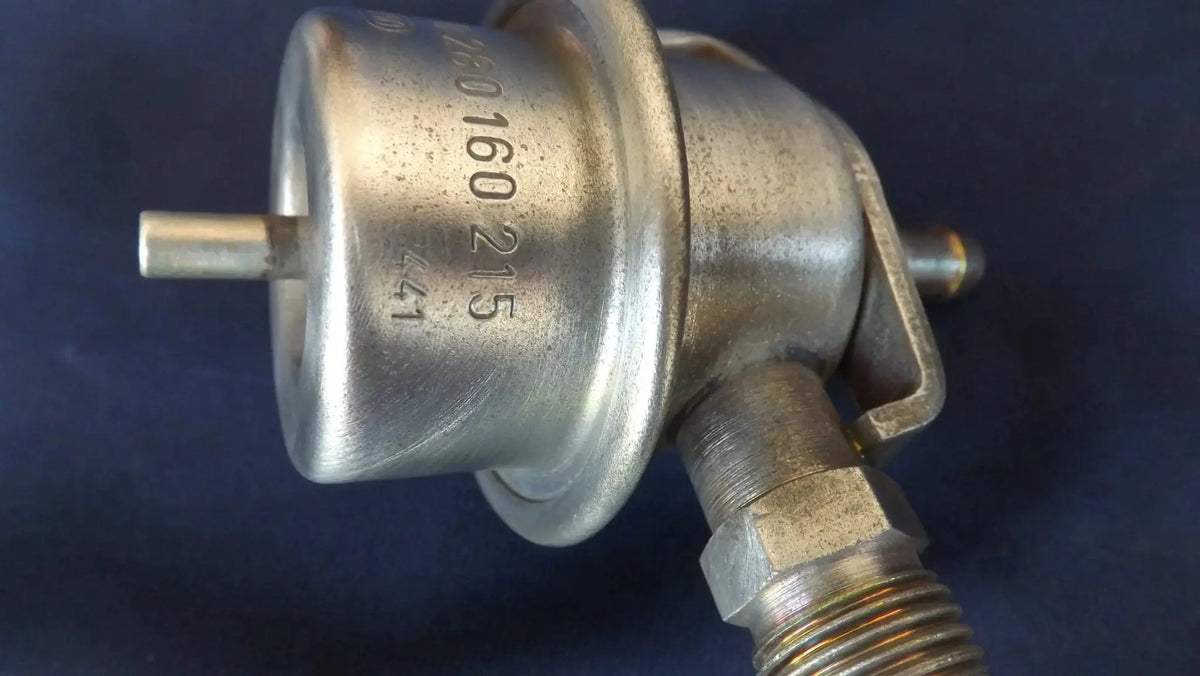Porsche Pre-Owned Fuel Pressure Regulator BOSCH 0280160215 – Fuel