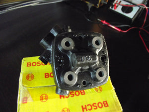 Volvo / Saab New Fuel Distributor BOSCH 0438100018 - Fuel Injection Products
