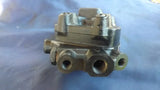 Citroen/Peugeot REMAN Fuel Distributor BOSCH 0438100064 No Core Required - Fuel Injection Products