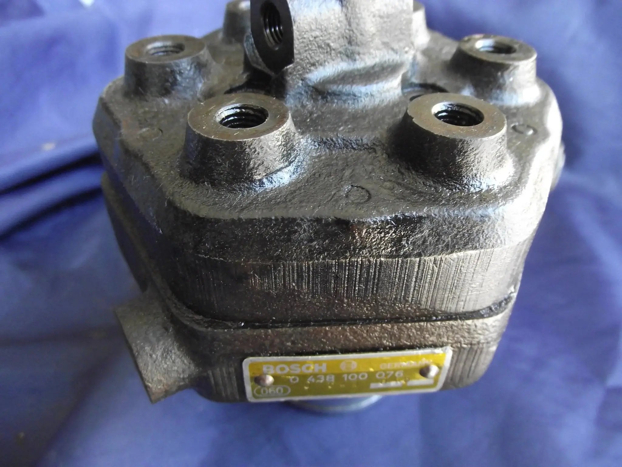 Distributer Fuel Fuel Distributor BMW Mercedes Porsche Volvo VW | Saab – Tagged
