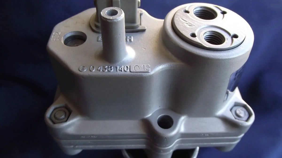 Mercedes REMAN Warm Up Regulator BOSCH 0438140015 – Fuel Injection Products