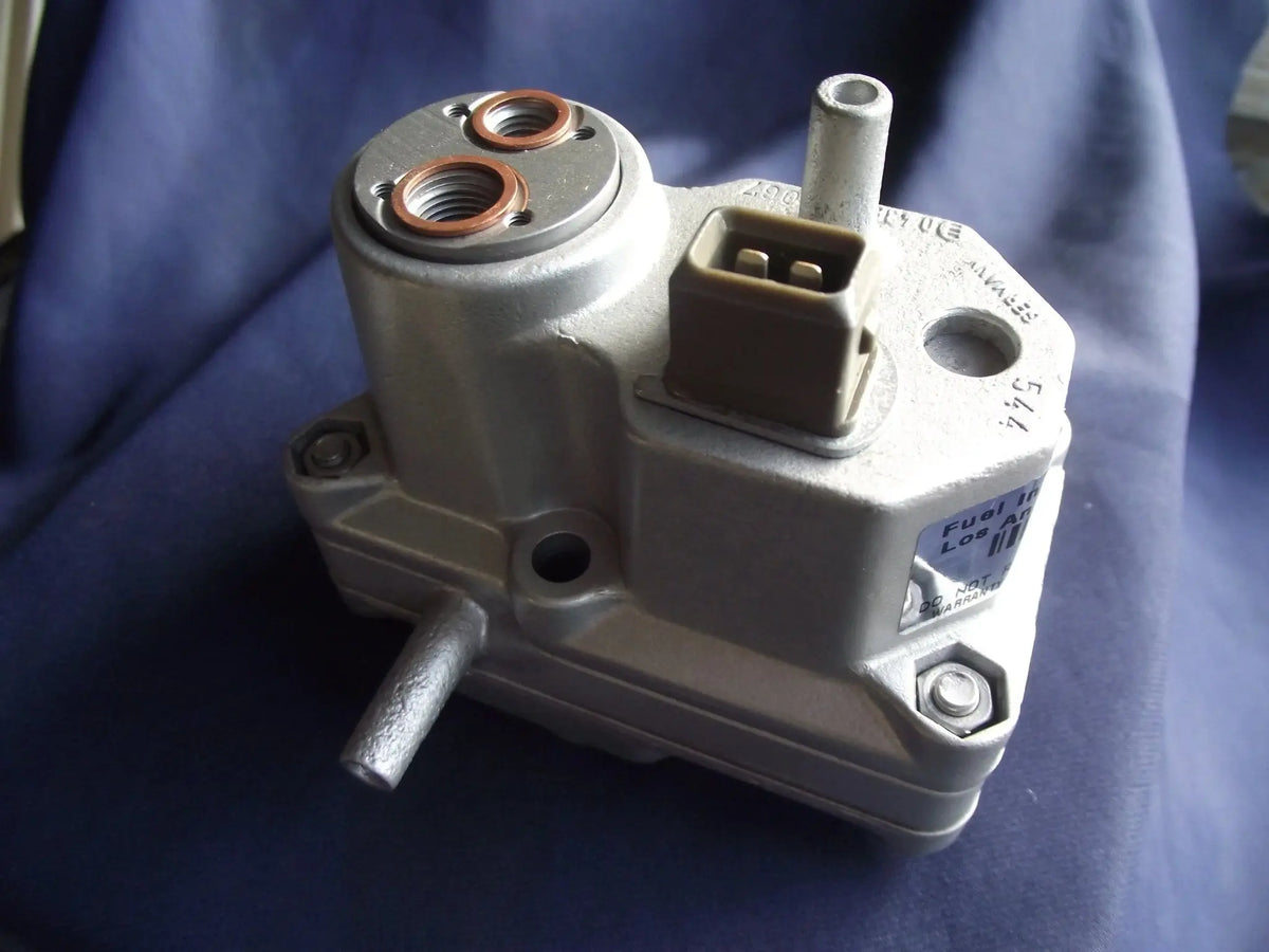 Mercedes REMAN Warm-Up Regulator BOSCH 0438140067 – Fuel Injection Products