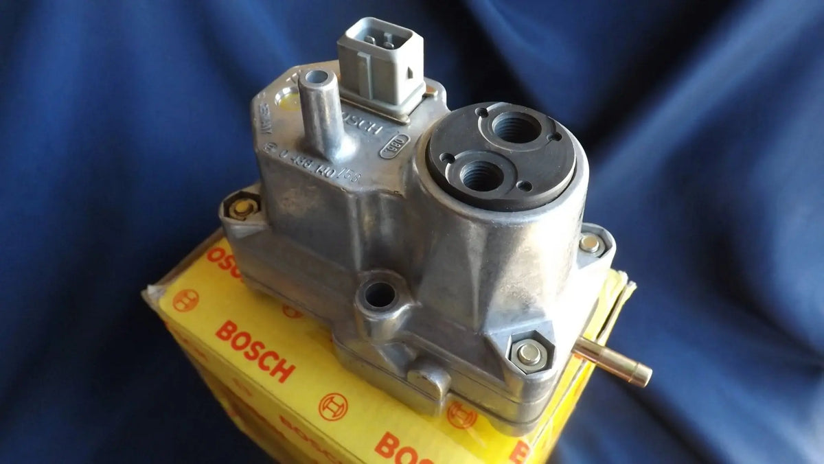 Porsche NEW Warm-Up Regulator BOSCH 0438140153 – Fuel Injection Products