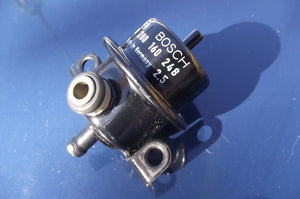 BMW Fuel Pressure Regulator BOSCH 0280160248 2.5 Bar 325e Bosch