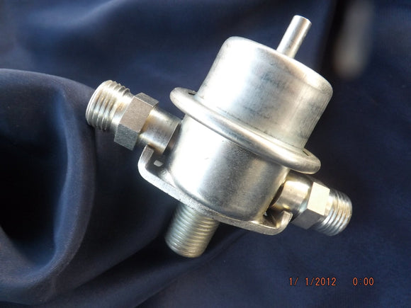 Porsche/Bentley NEW OER Fuel Pressure Regulator Equal to 0280160297 - Fuel Injection Products