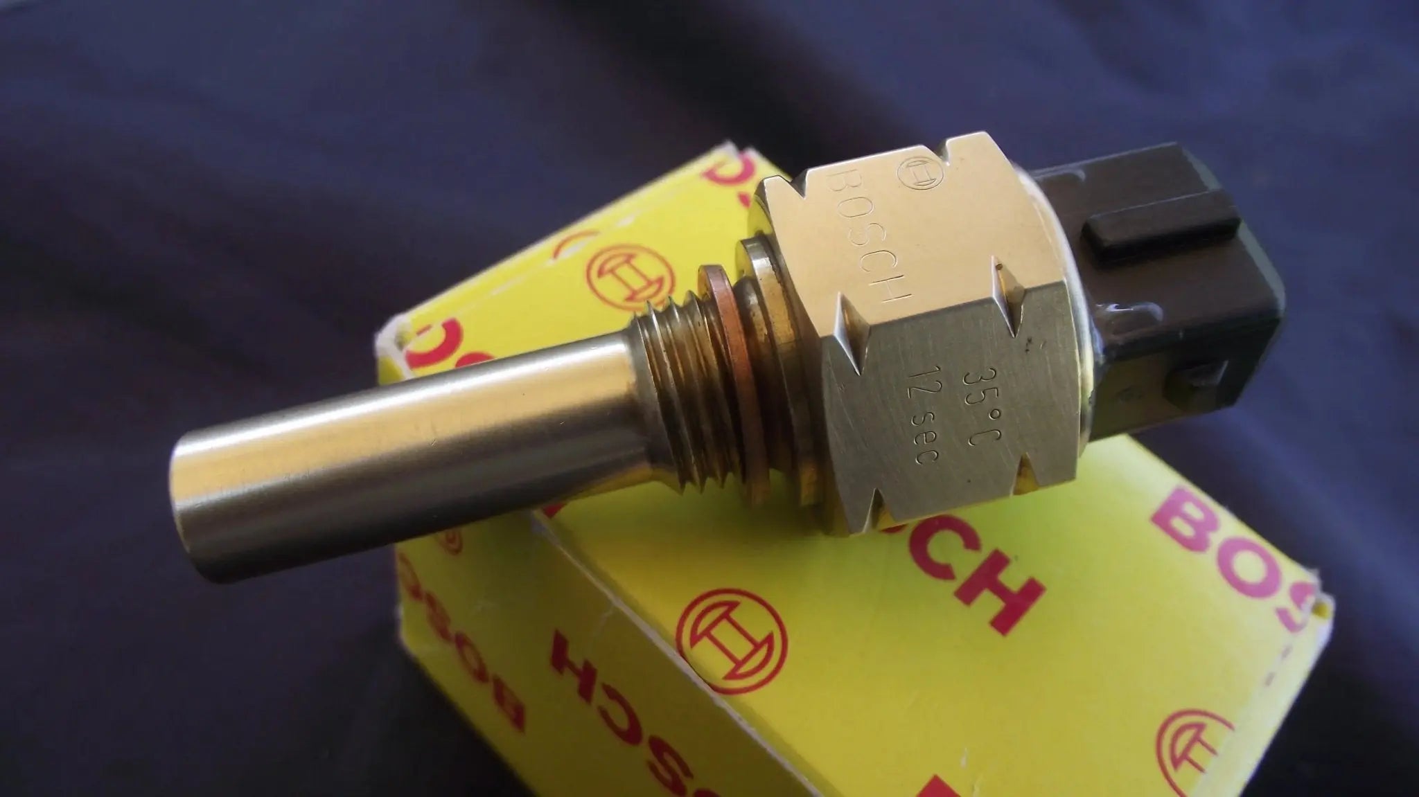 Fercari Injection Ferrari NEW OEM Thermo-Time Switch Ferrari 113980 – Fuel Injection Products