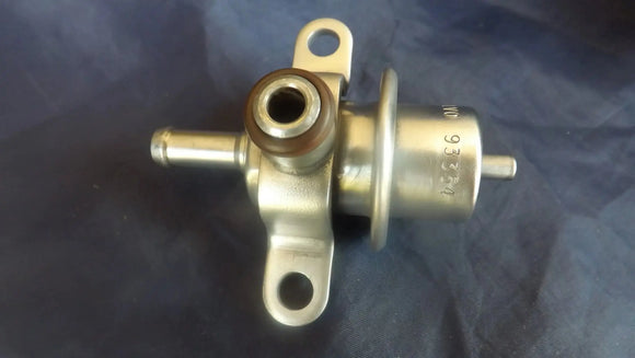 Volvo Regina Fuel Pressure Regulator 6842410 - Fuel Injection Products