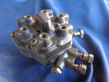 BMW REMAN Fuel Distributor BOSCH 0438100028 Send Yours For Remanufacture