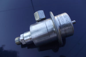 VW-AUDI Pre-Owned Fuel Pressure Regulator BOSCH 0438161010